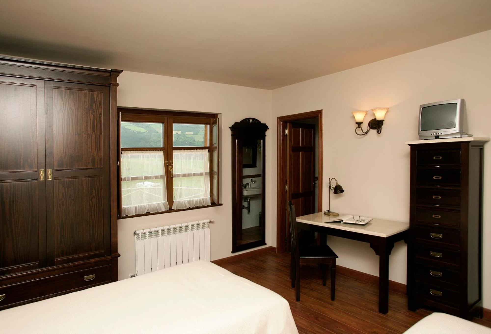 Hotel Rural Yeguada Albeitar Villayón Buitenkant foto